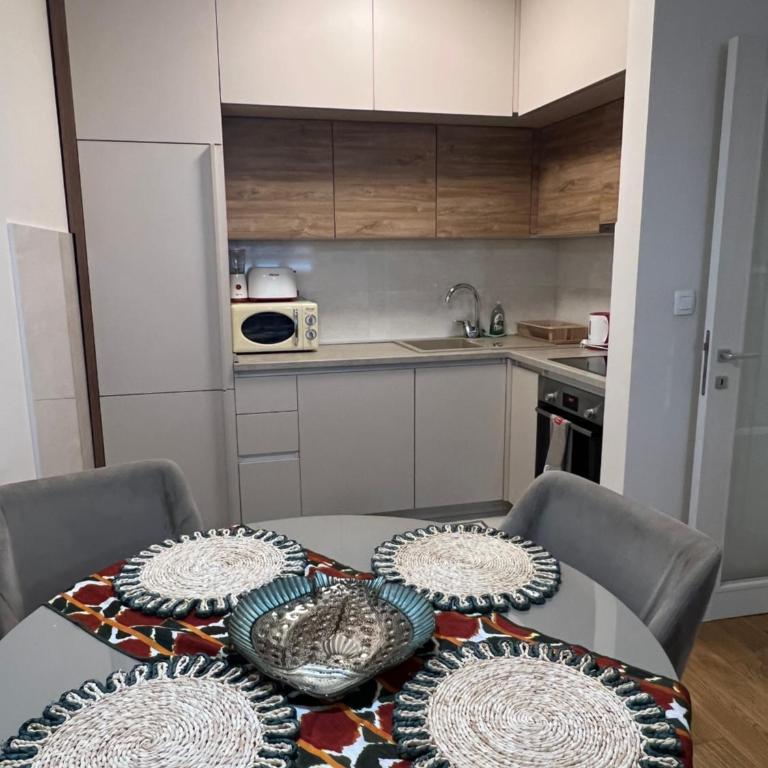 Apartment Central Point - Podgorica - One-Bedroom Apartment with Balcony - 8