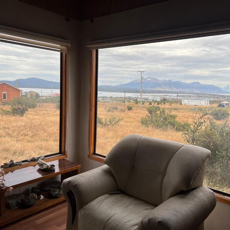 BUENA VISTA HOUSE Warm and Cozy Patagonian Cabin - Two-Bedroom House - 5