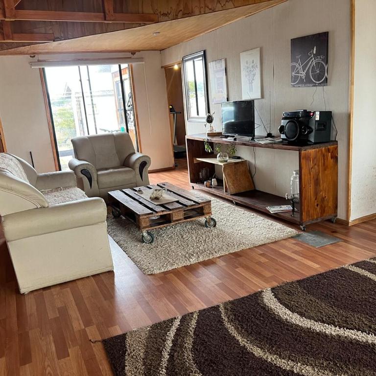 BUENA VISTA HOUSE Warm and Cozy Patagonian Cabin - Two-Bedroom House - 9