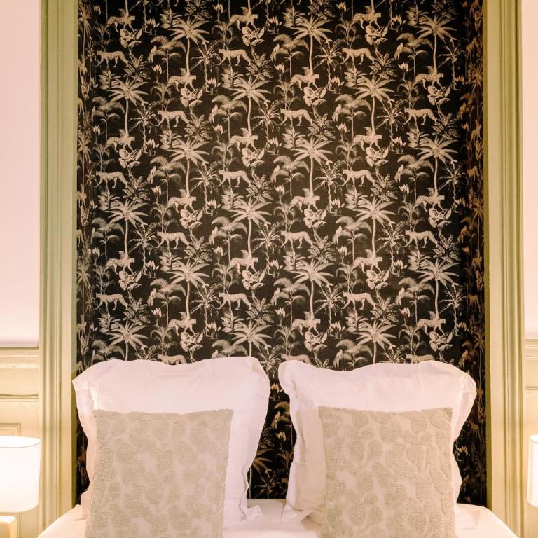 2P Studio - Eiffel Tower View - Romantic Suite-A-C - Studio - 40