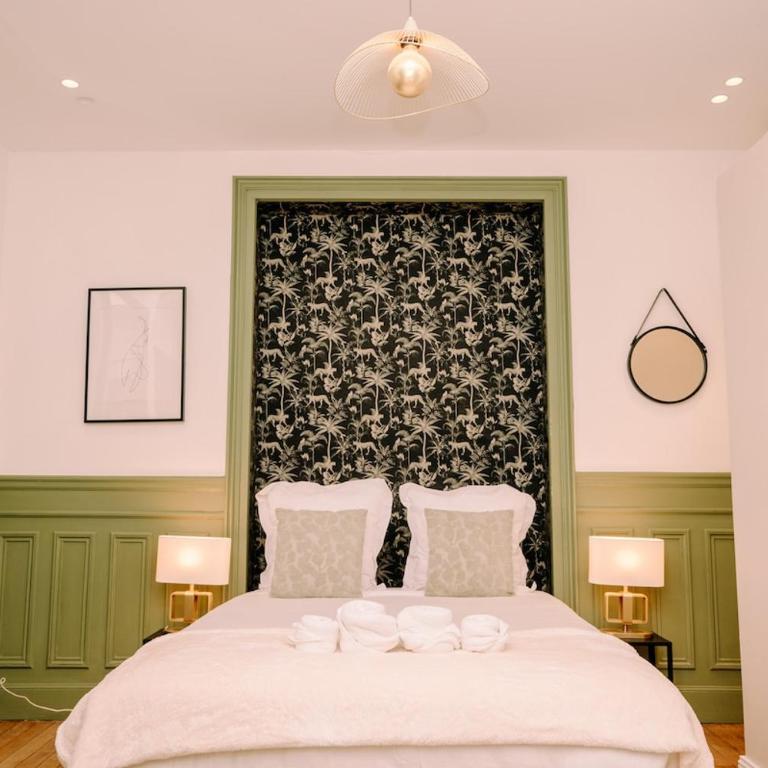 2P Studio - Eiffel Tower View - Romantic Suite-A-C - Studio - 50