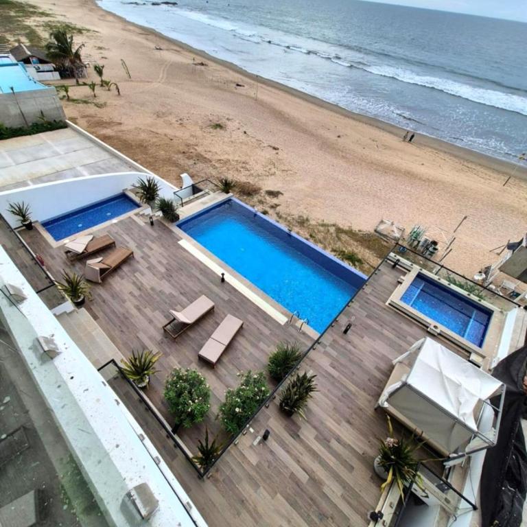 Depto Lujo Atardeceres Dorados #2 Alberca Orilla Playa - Two-Bedroom Apartment - 24