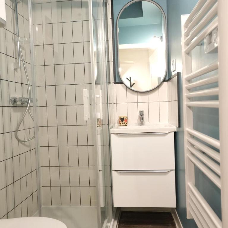 Studio atypique neuf Tourny hyper centre Bordeaux - Apartamento de 1 dormitorio - 10
