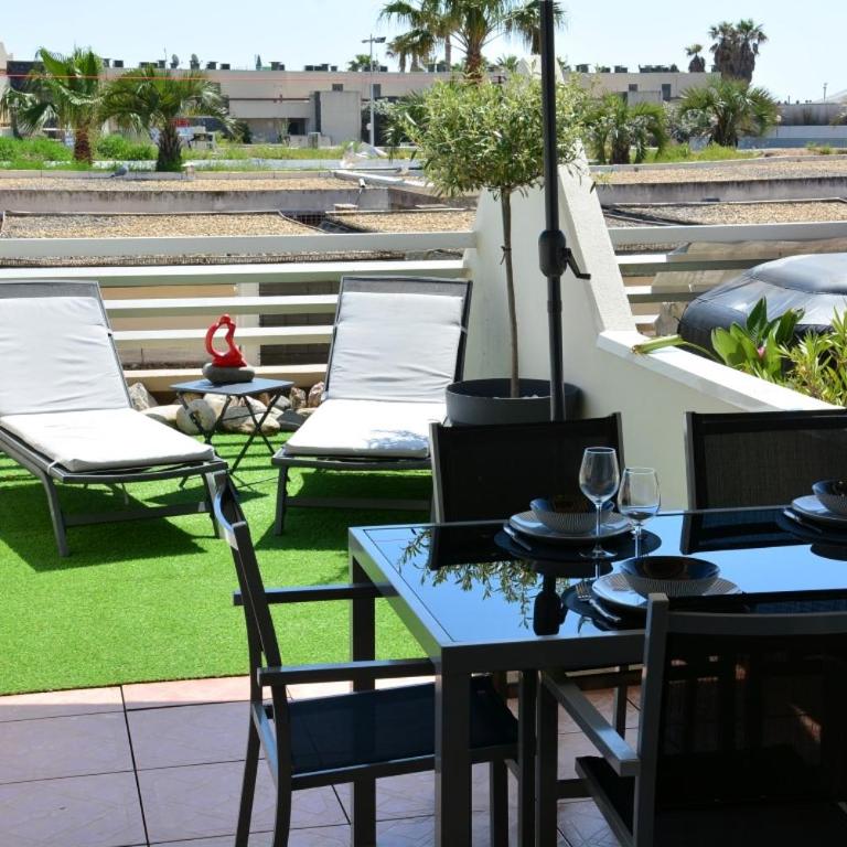 Héliopolis studio de charme naturiste avec terrasse et parking privé - Apartamento de 1 dormitorio - 3