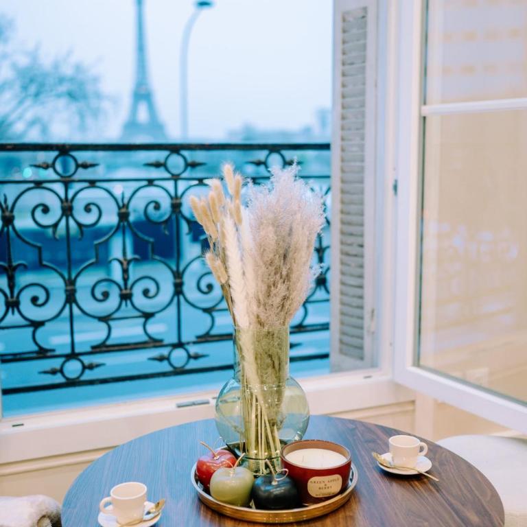 4P-1BR - Eiffel Tower View - Fully Renovated - A-C - Appartement 1 Chambre - Vue sur Ville - 21