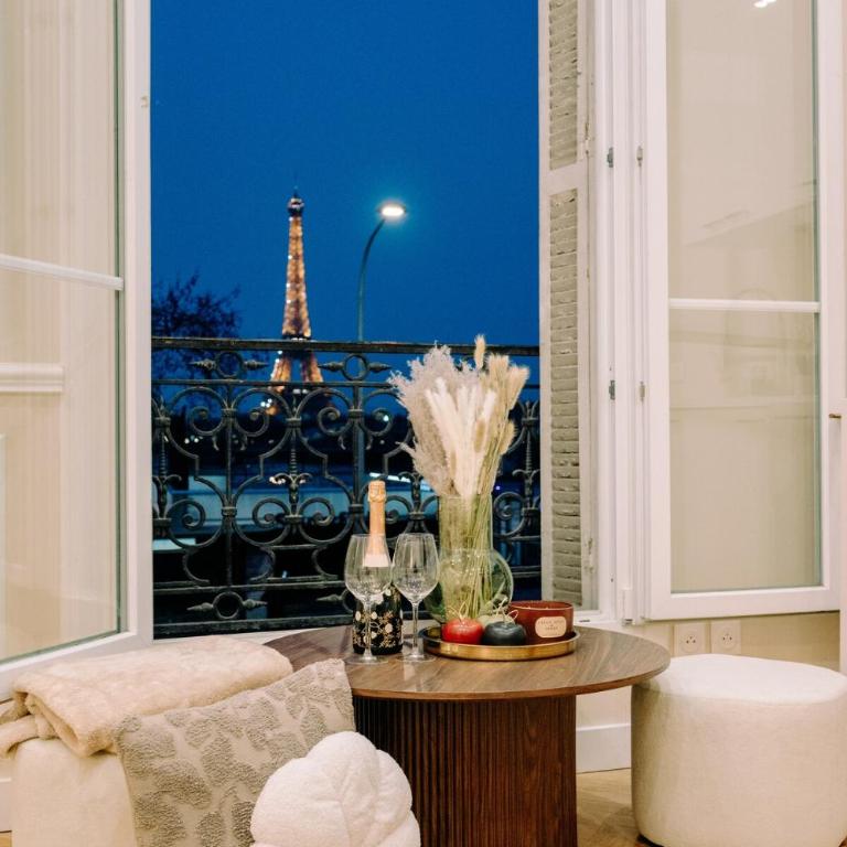 4P-1BR - Eiffel Tower View - Fully Renovated - A-C - Appartement 1 Chambre - Vue sur Ville - 26