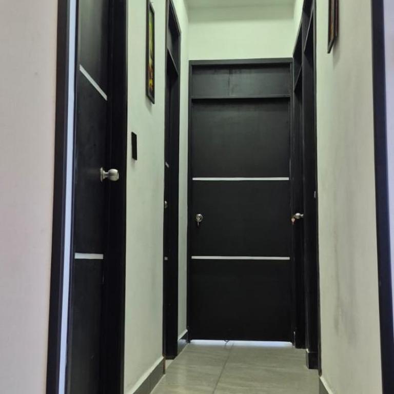 Conjunto Altos Del Jordan - Three-Bedroom Apartment - 10