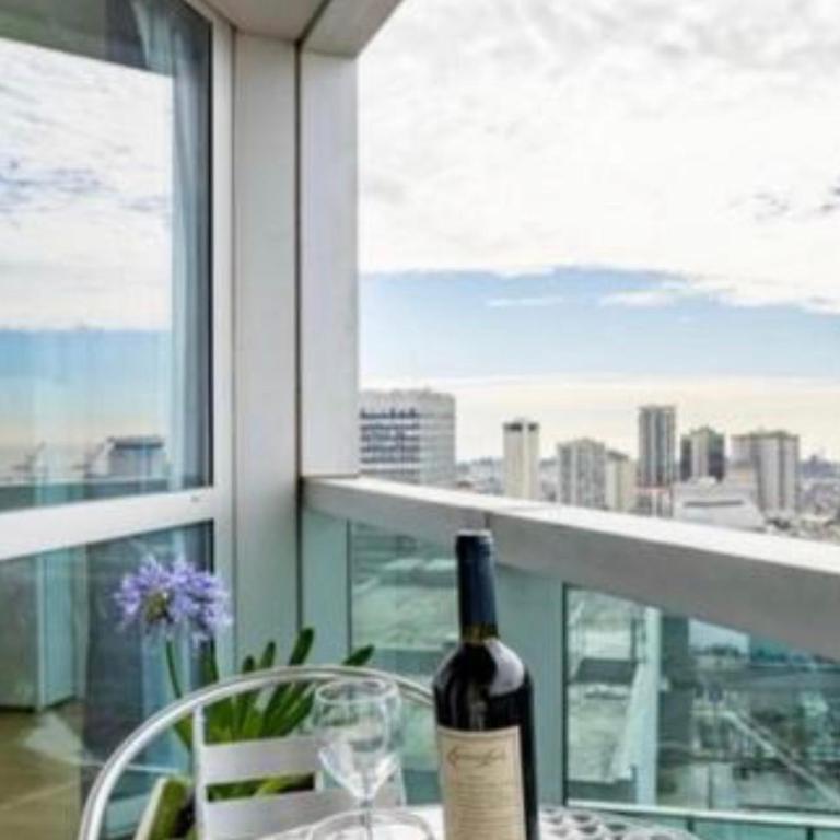 Departamento Premium en la famosa Torre Bellini, en el centro, con piscina, jacuzzi, gimnasio y vista increible a la ciudad de Buenos Aires, capacidad máxima 5 personas - Apartamento de 1 dormitorio - 22