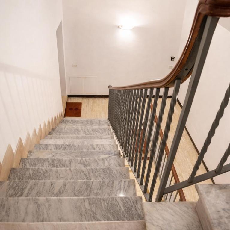 Peaceful apartment in piazza Venezia's alleys - One-Bedroom Apartment - 30