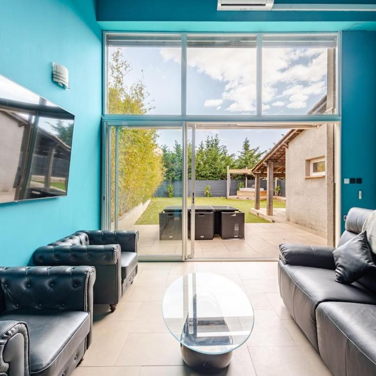 salle de cinéma et jaccuzi - Villa 1 Chambre - 28