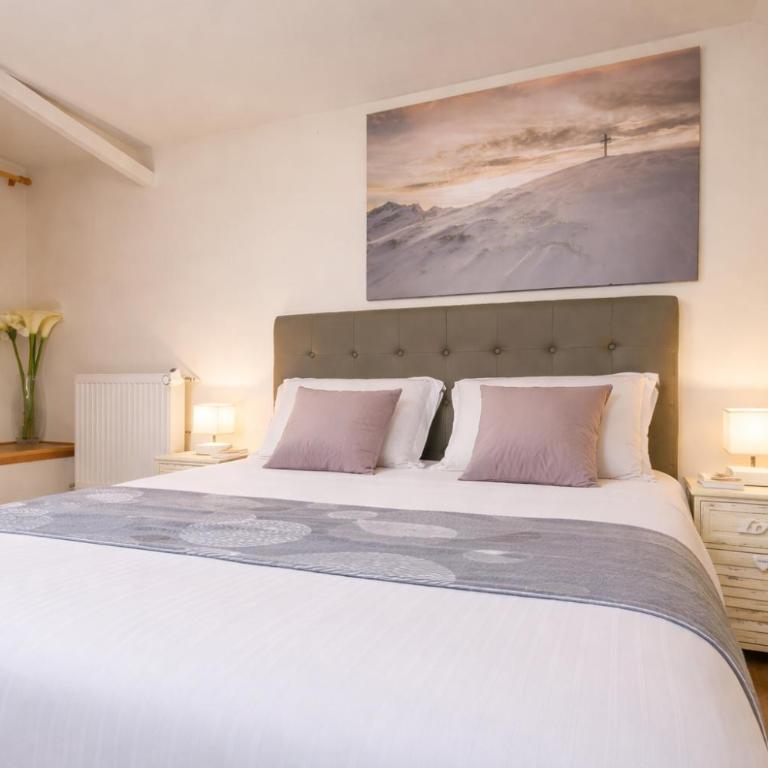 Duplex 54 m2, 2 chambres, 3 lits, CLIMATISATION, parking privé 500 m du centre - Gîtes La Tarine - LABEL GÎTE DE FRANCE - Apartment - 3