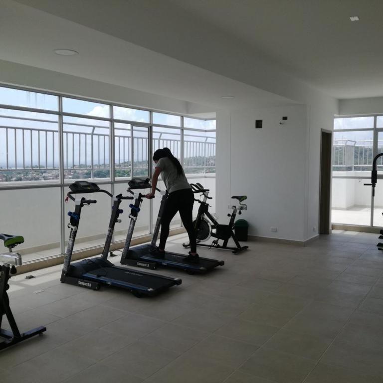 Cómodo apartamento cerca al mar y a sitios turísticos de Cartagena - Two-Bedroom Apartment - 6