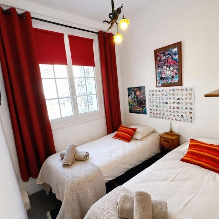 Les Planches à deux pas de la plage - Three-Bedroom Apartment - 16