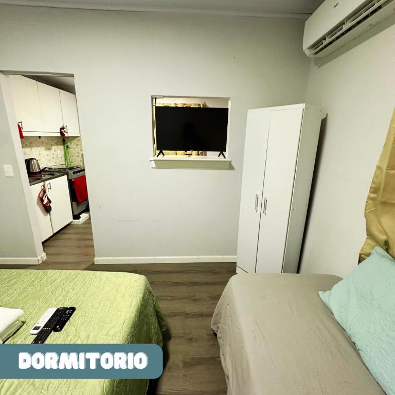 Apartamento para tres personas a cuadras del hospital - Apartamento de 1 dormitorio - 3