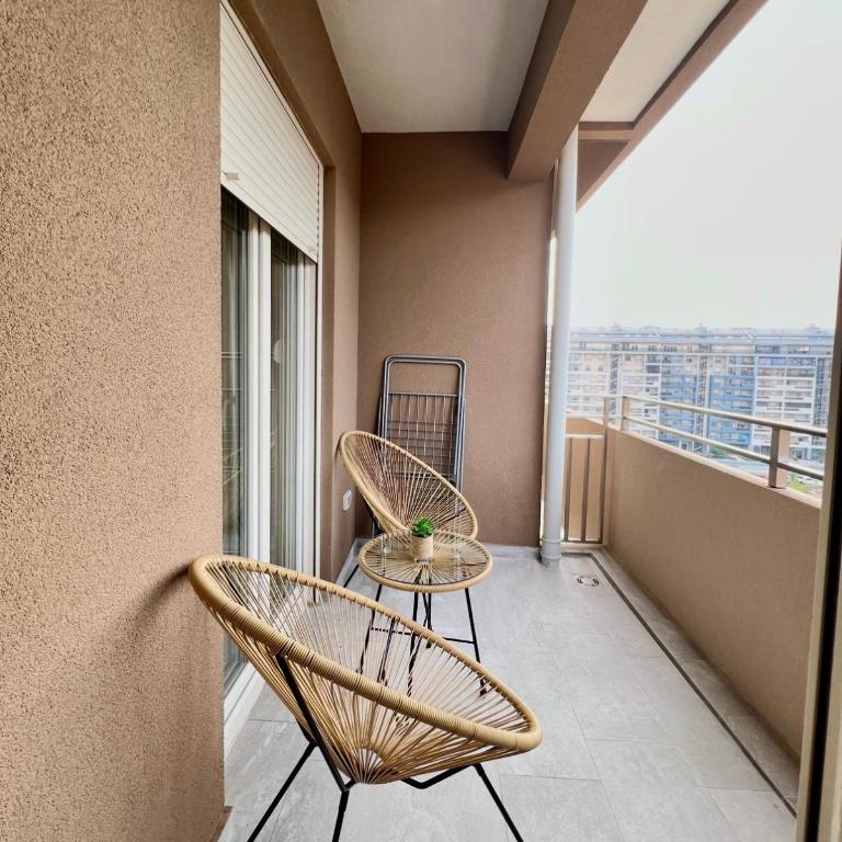 Apartment Central Point - Podgorica - Deluxe One-Bedroom Apartment - 2