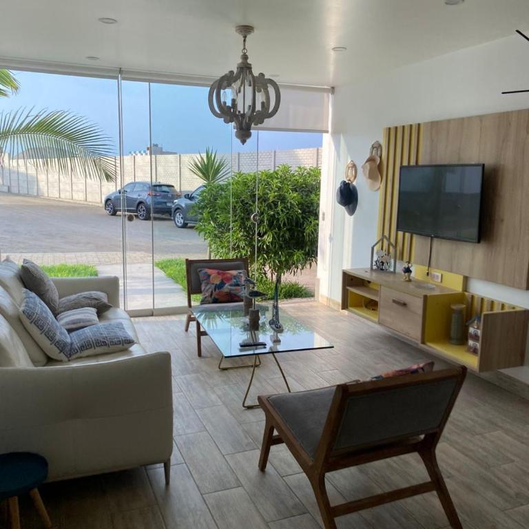 Casa Condominio Playa Azul - Casa de 5 dormitorios - 1