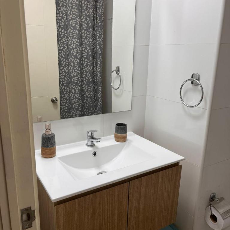 Lindo Brisas - One-Bedroom Apartment - 10