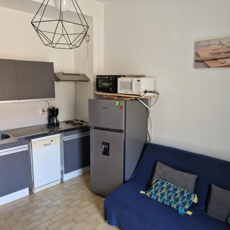 Appartement lumineux, tout équipé, à 100m des thermes - One-Bedroom Apartment - 3