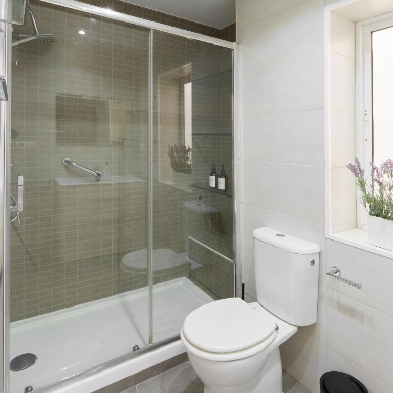 Solarium Central Beach Terrace 160m2 - Three-Bedroom Apartment with Balcony - 12