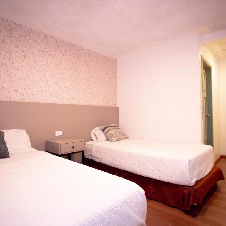 Hotel Cisne - Habitación Triple Estándar - 5