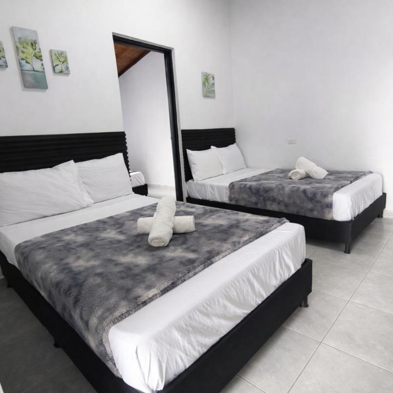 Hotel Mirador Cielo Azul - Habitación Familiar Superior - 8