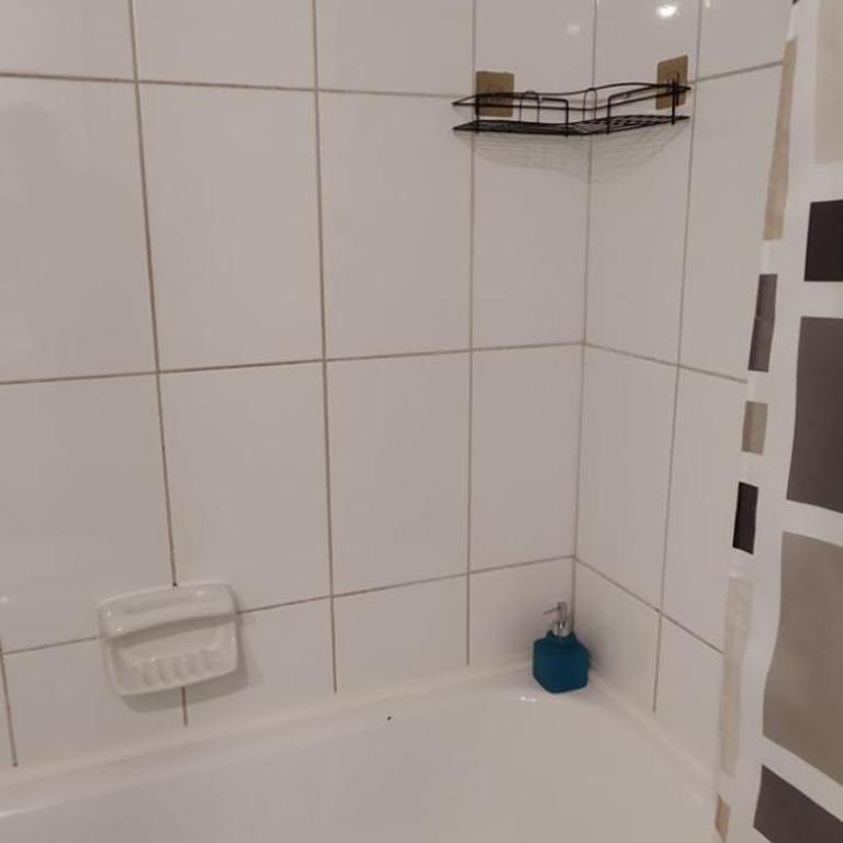 Acogedor departamento 4 camas con estacionamiento comuna macul metro camino agricola - Two-Bedroom Apartment with View - 31