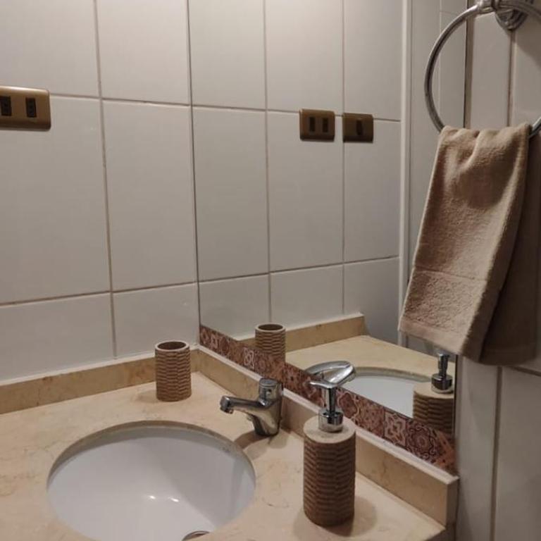 Acogedor departamento 4 camas con estacionamiento comuna macul metro camino agricola - Two-Bedroom Apartment with View - 27