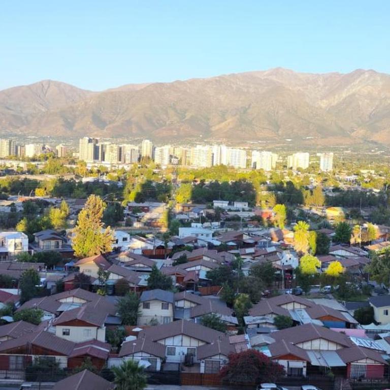Acogedor departamento 4 camas con estacionamiento comuna macul metro camino agricola - Two-Bedroom Apartment with View - 47