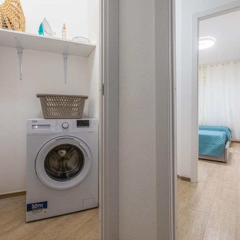 Sara Home Flo - Two-Bedroom House - 4