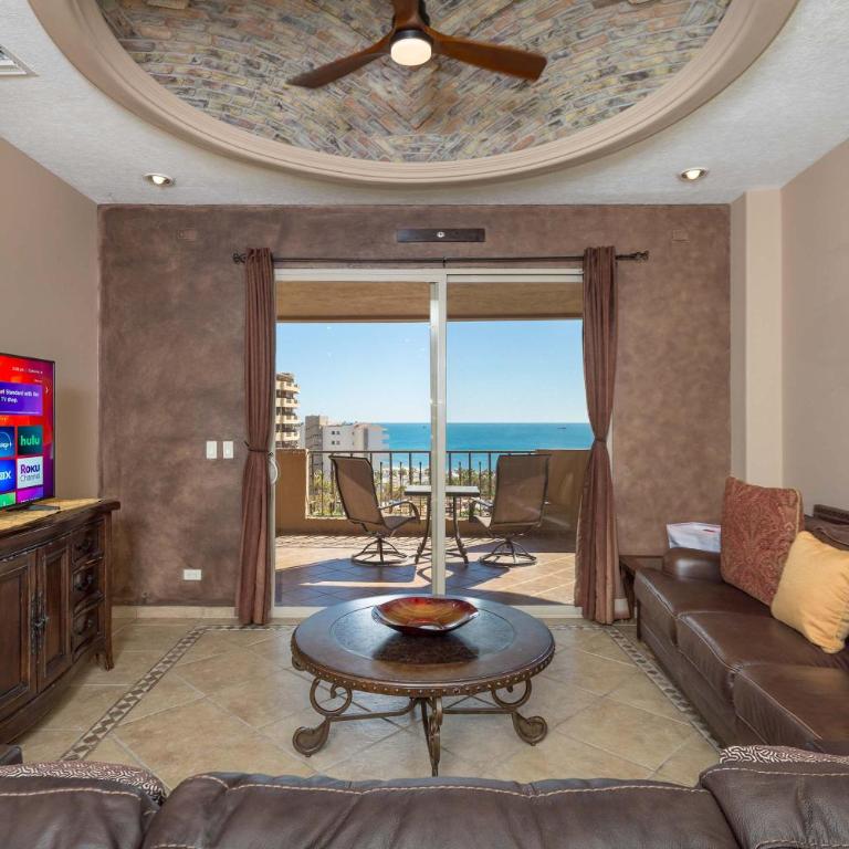Bella Sirena Beachfront Resort Condo D603 - Apartamento - 11