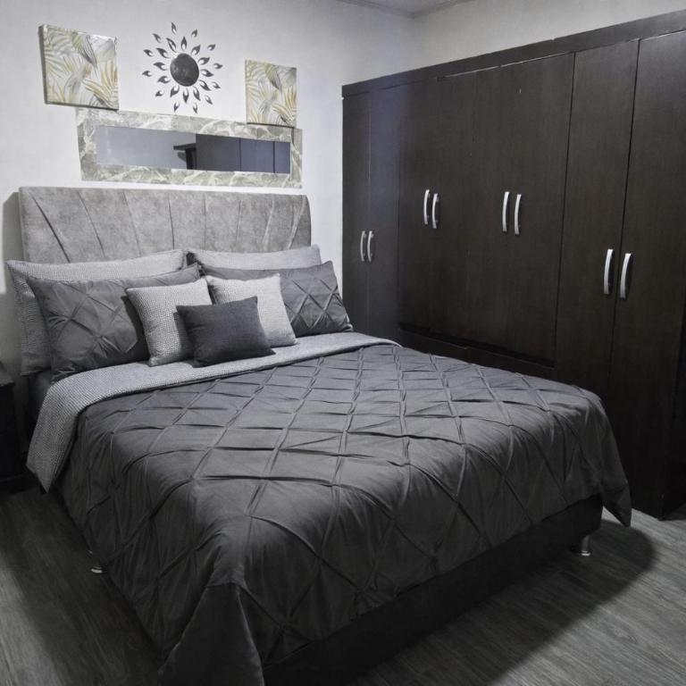 Amoblado cerca al aeropuerto el dorado Bogotá, frente CC Nuestro Bogotá - Apartamento de 2 dormitorios - 1