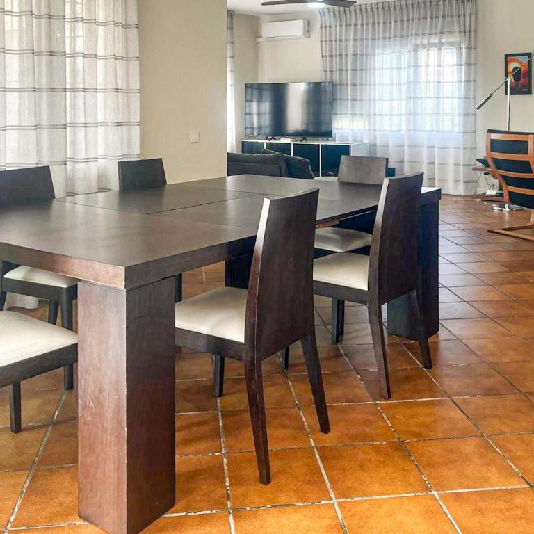 Roquetas De Mar - Four-Bedroom Vacation Home - 3