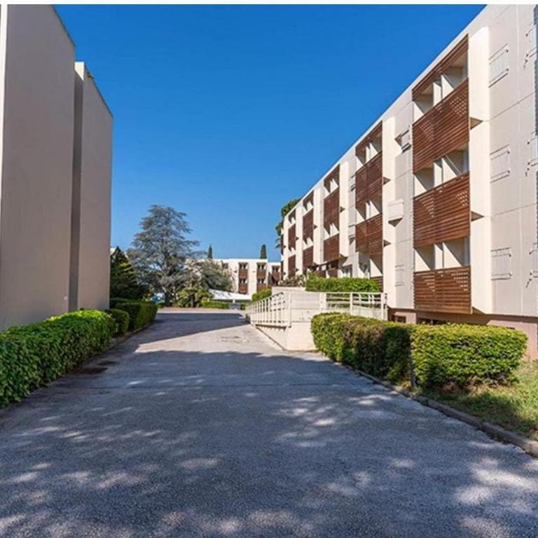 Résidence avec piscine près de la mer à la LONDE - Apartamento de 1 dormitorio - 22