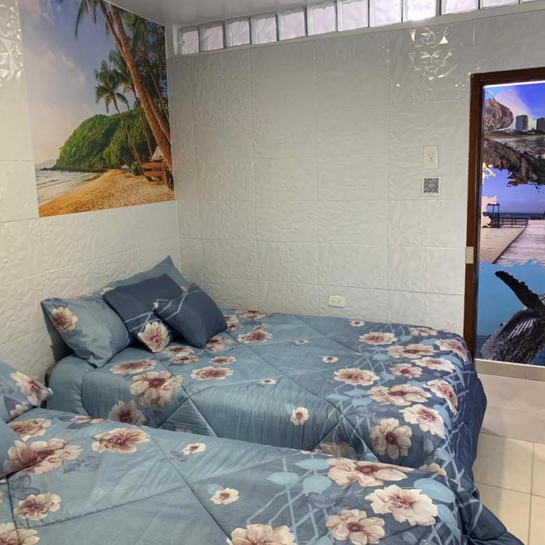 Hospedaje Antonela - Twin Room with View - 5