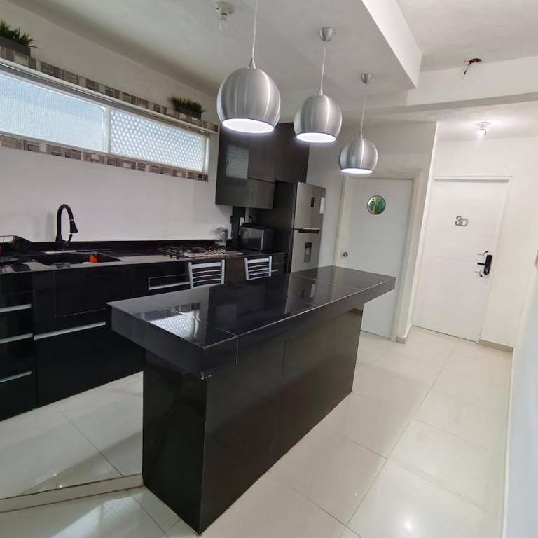 Habitacion - One-Bedroom Apartment - 23