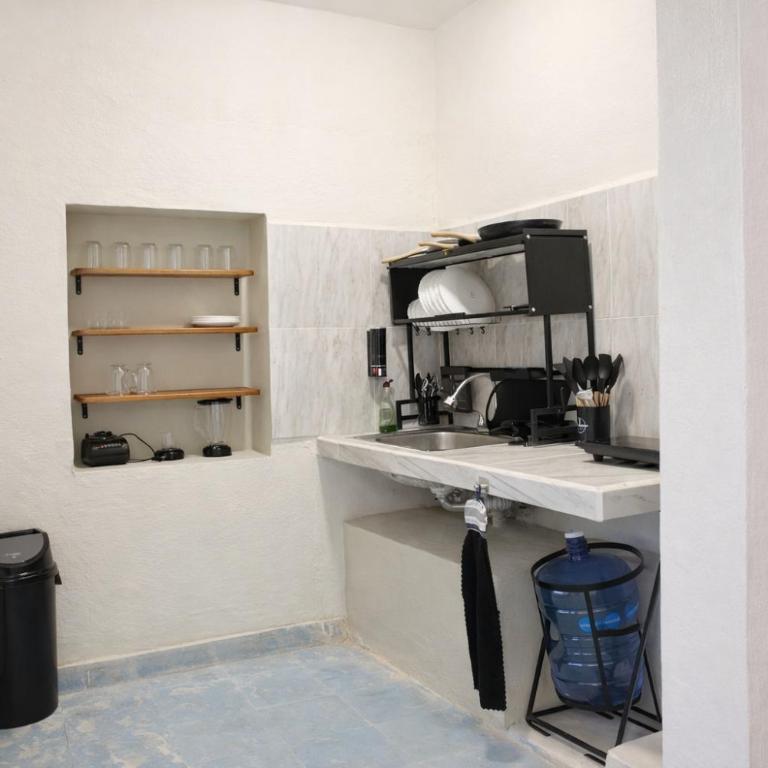 Charming Air-Conditioned Home in Mérida Centro with Private Patio & BBQ - Haus mit 1 Schlafzimmer - 8