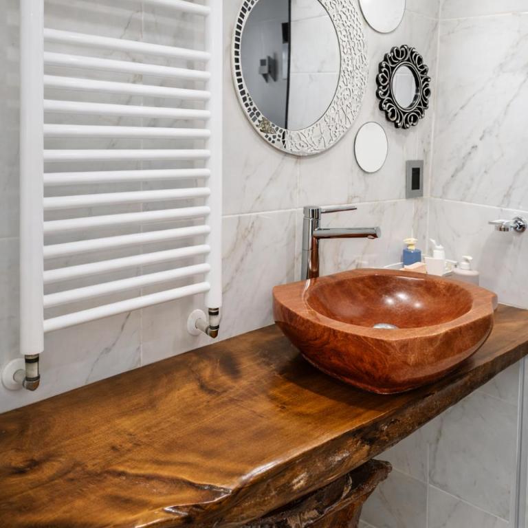 Santa Apart - One-Bedroom Apartment - 9