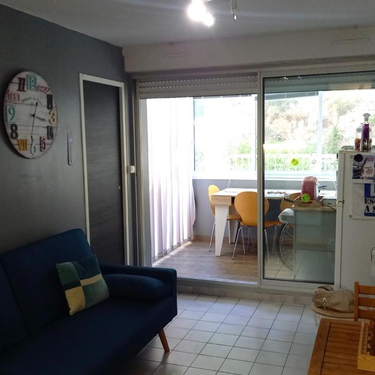 T2 de Charme avec Terrasse et Parking à Sète - FR-1-472-217 - Apartamento - 10