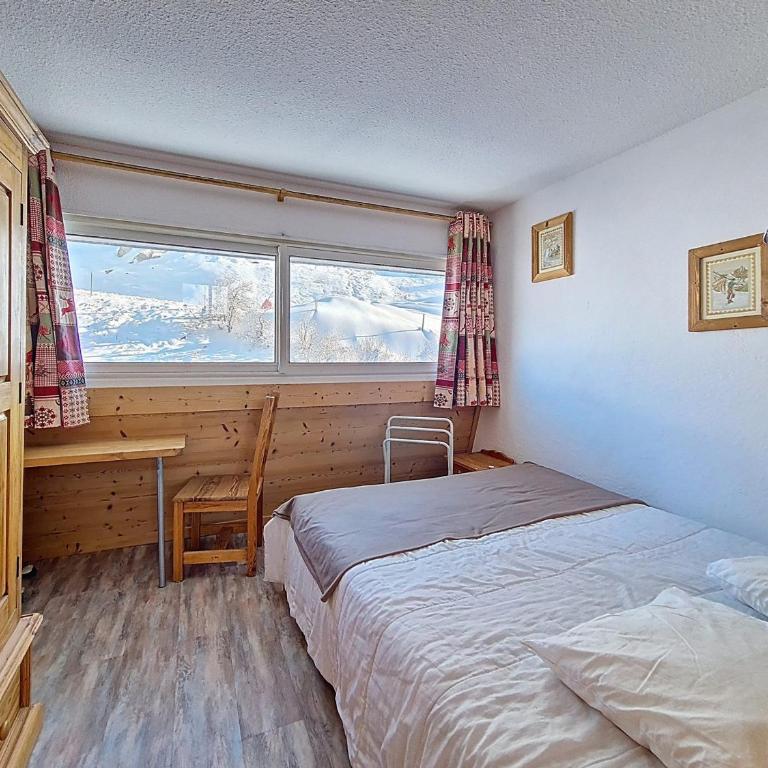 Studio spacieux, balcon, vue ensoleillée - 4 pers. - FR-1-344-1321 - Apartment - 7