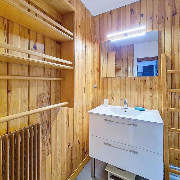 Appartement spacieux - 6 pers., pied des pistes - FR-1-344-1337 - Appartement - 13