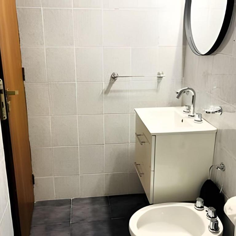 Hornera Anto - Amplio, céntrico, con parrillero. - Apartamento de 1 dormitorio con balcón - 6