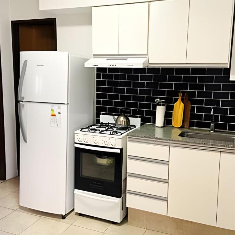 Hornera Anto - Amplio, céntrico, con parrillero. - Apartamento de 1 dormitorio con balcón - 7