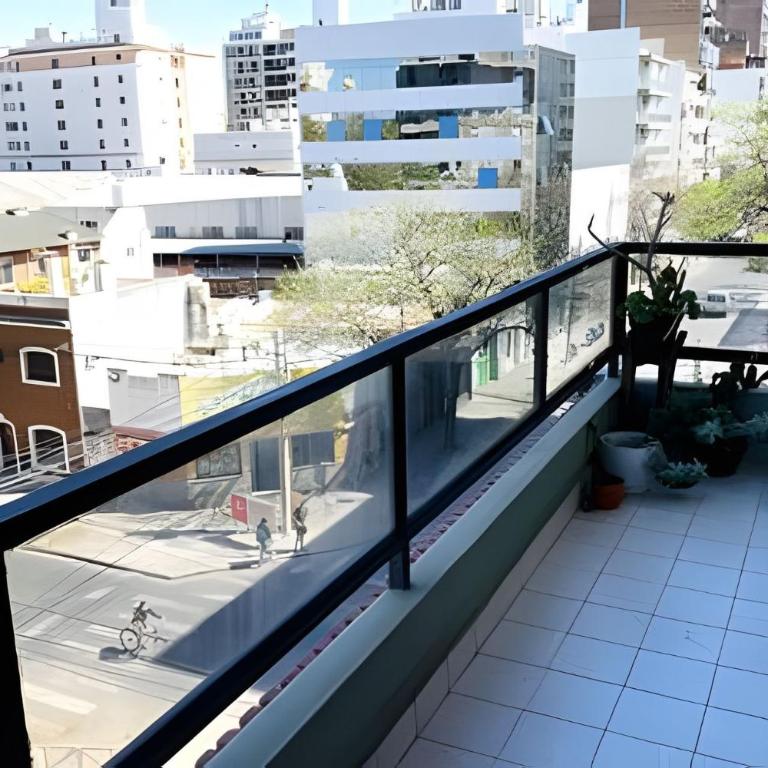 Hornera Anto - Amplio, céntrico, con parrillero. - Apartamento de 1 dormitorio con balcón - 19