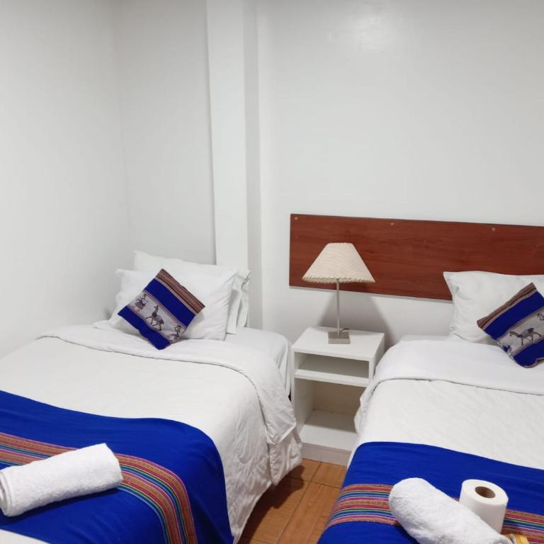 Sofiya - Habitación Doble con baño privado - 2 camas - 2
