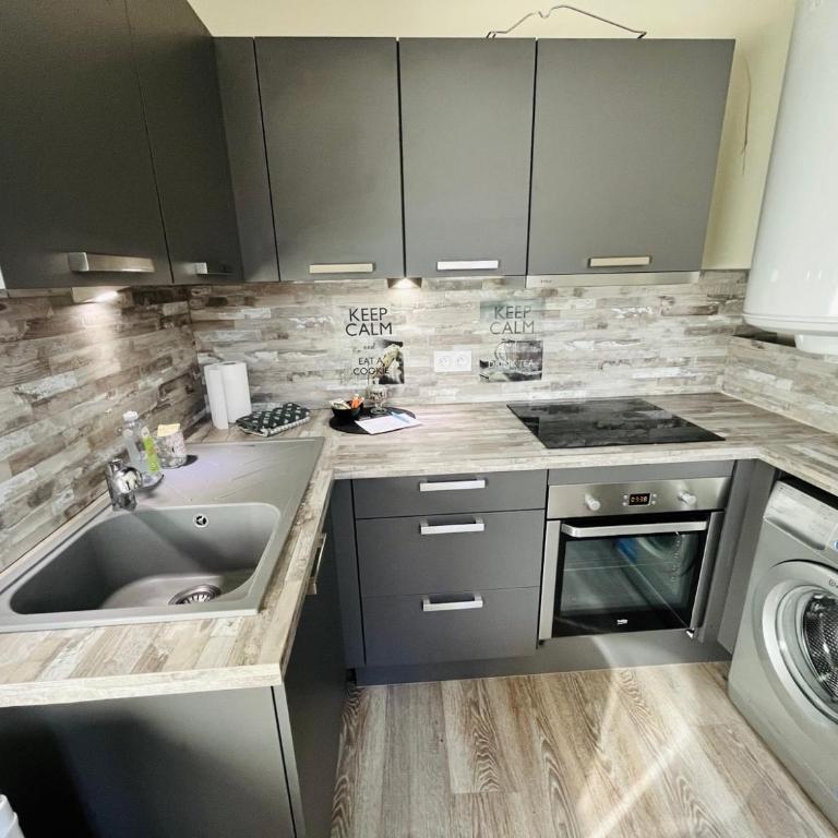 Le Repaire, Rives, 4 pers, Calme, Lit Queen et BZ - Appartement 1 Chambre - 4