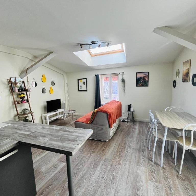 Le Repaire, Rives, 4 pers, Calme, Lit Queen et BZ - Appartement 1 Chambre - 7