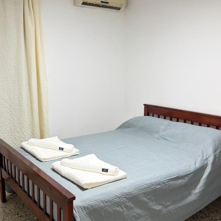 Casa con piscina y gran quincho para 7 personas - Casa Unifamiliar de 3 dormitorios - 14