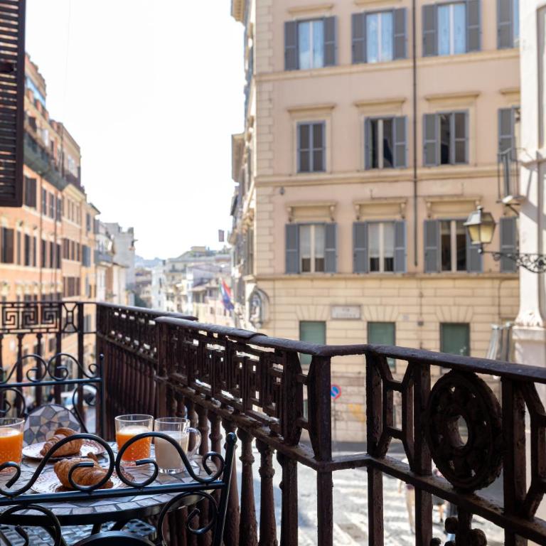 Elegant Design Two Bedroom Apartment near Spanish Steps Rome City Center - Appartamento con 2 Camere da Letto - 1