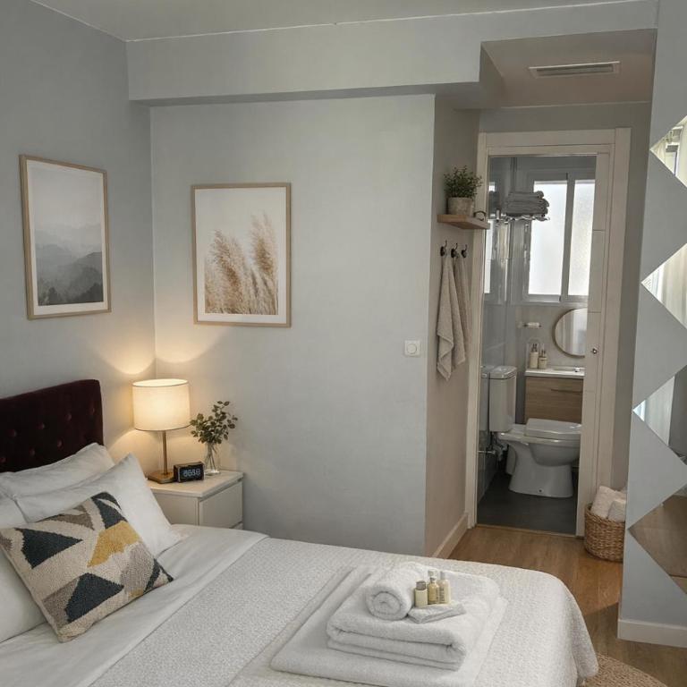 El Príncipe 2 - Three-Bedroom Apartment with View - 3