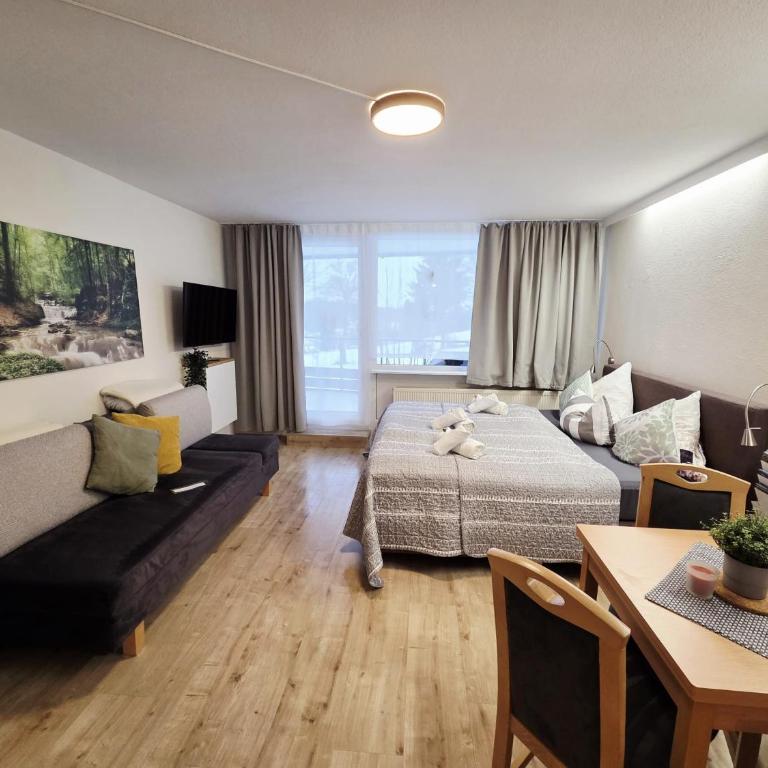 Bavarian Escape Ferienwohnung mit Pool - Estudio con balcón - 5